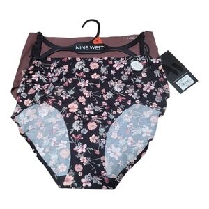NWT Nine West Blush and Black Floral Print Panties 2-pk - Size M